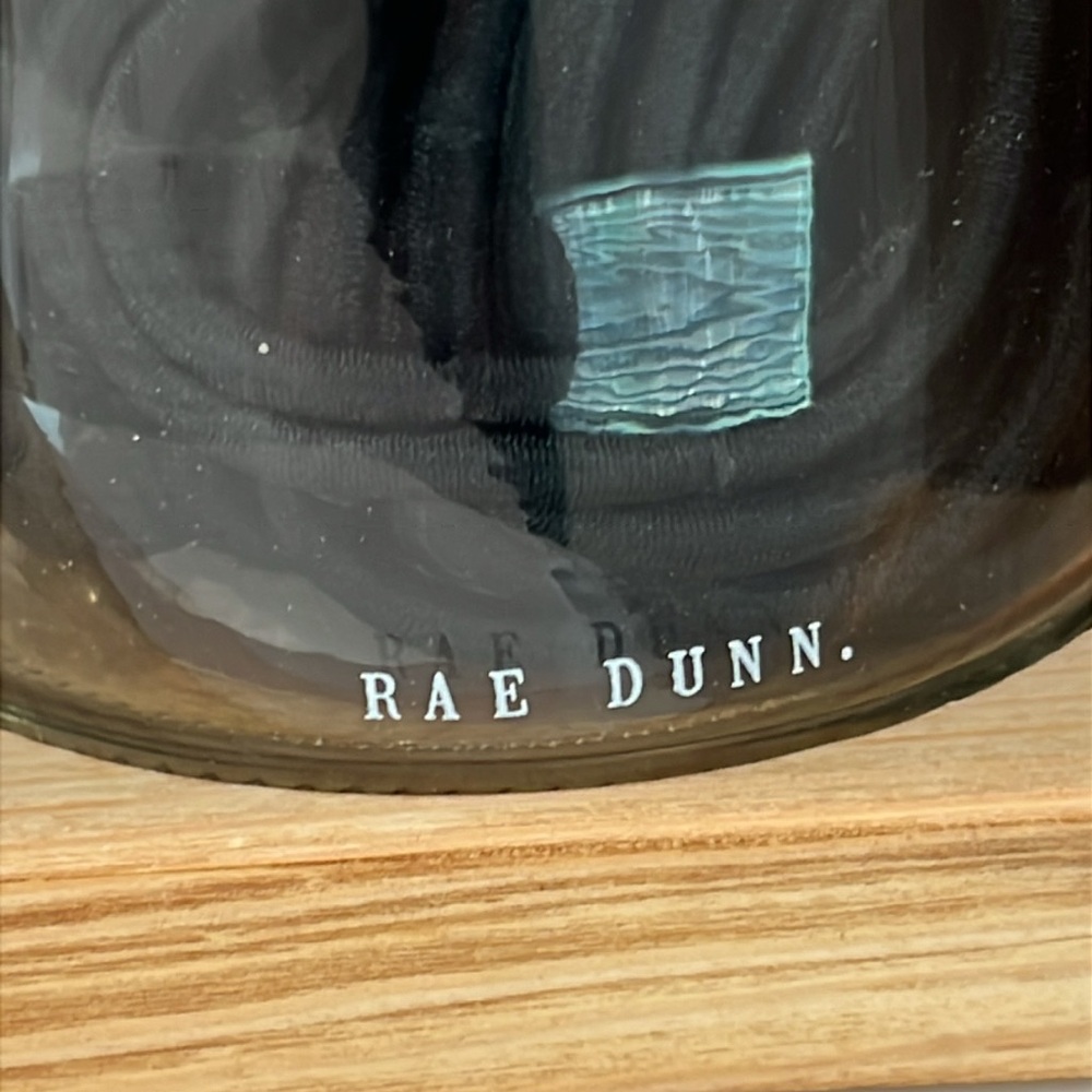 Cute. Rae Dunn. HAIR BANDS & HAIR PINS. - Picture 7 of 16